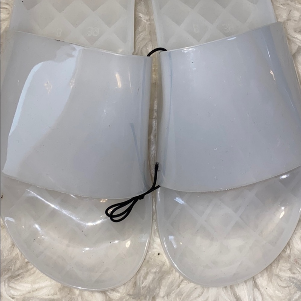 Clear Jelly Sandal π - Picture 2 of 3